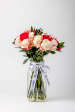Load image into Gallery viewer, Raspberry Ripple Bouquet Online
